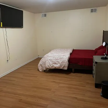 Nwk 457 Rm 111-A Apartment